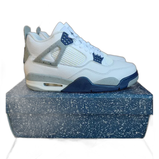 Air Jordan 4 Midnight Navy