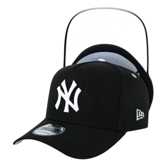 New Era 940 NY Yankees Cap Black Original Contrast Brim White