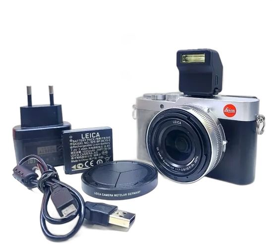 Leica D-Lux 7 Digital Camera Silver