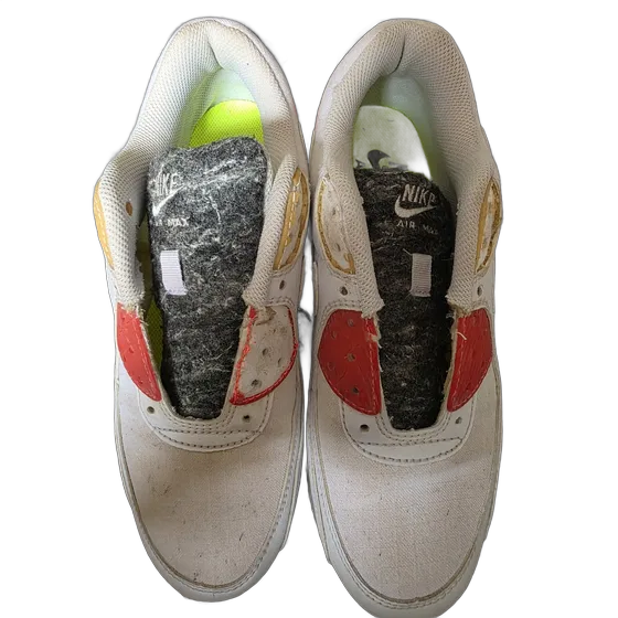 Nike Air Max 90 Sneakers